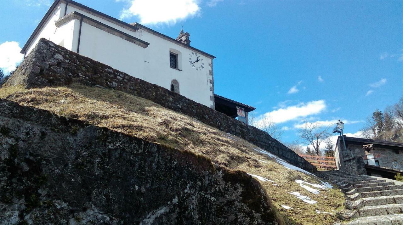 Sot La Cleva Hotel Socchieve Exterior photo